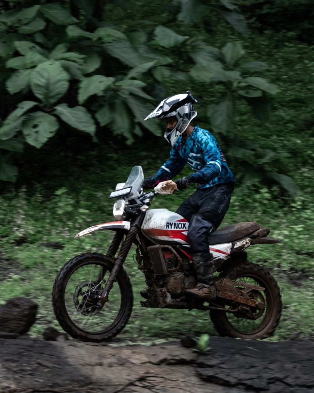 Off Road Gears - AH Helmets