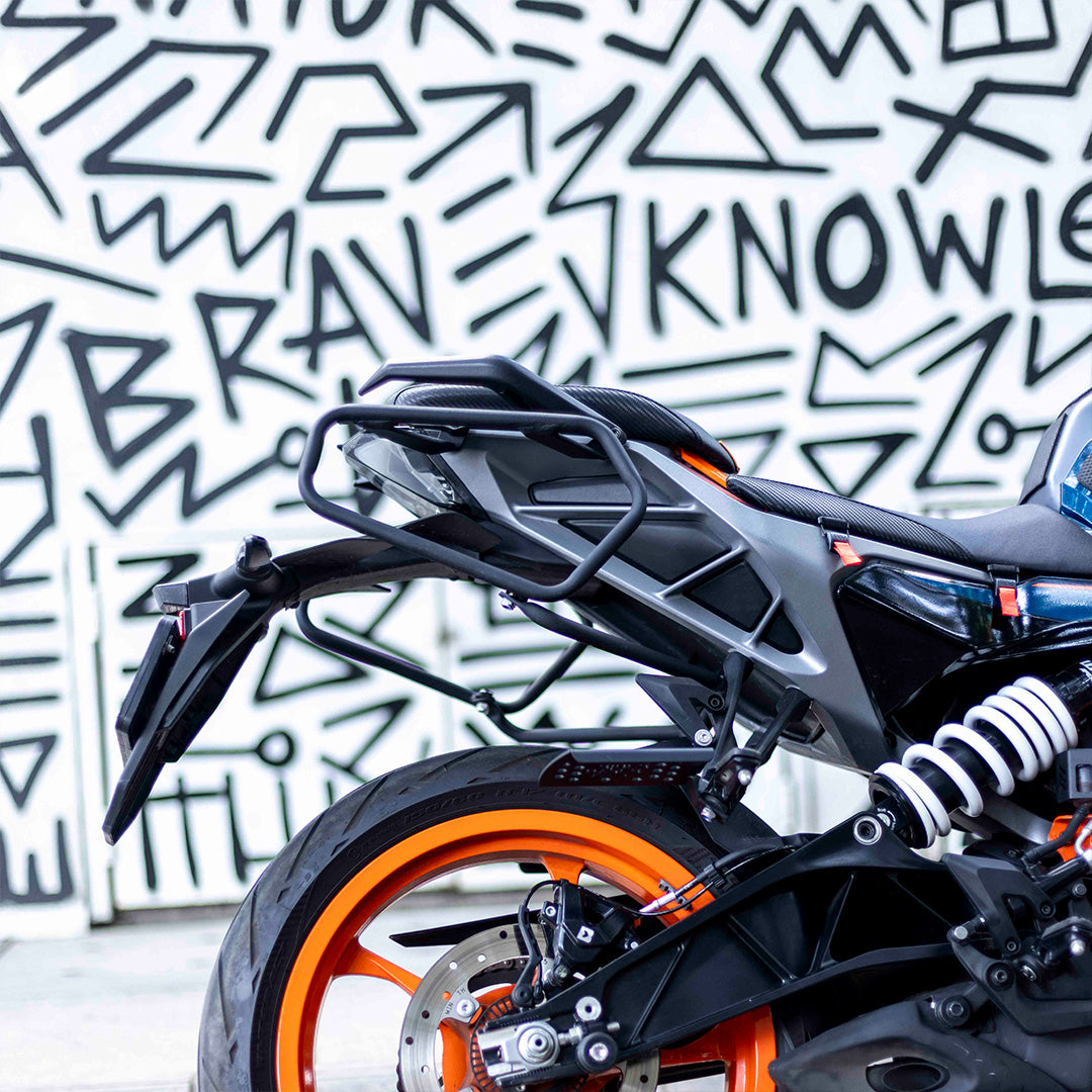 Saddle Stay for KTM DUKE 390/250 Gen3 - Hyperrider - AH Helmets