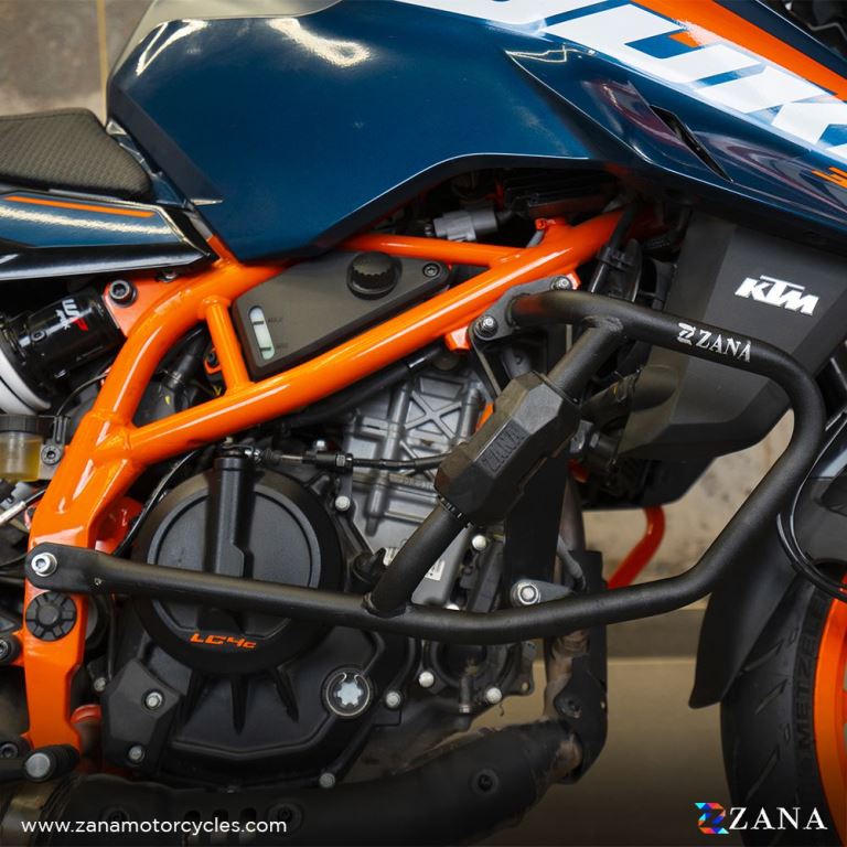 ZANA Crash guard with slider puck in black color for KTM Duke 390/250/200/390 Gen3 – ZI-8417