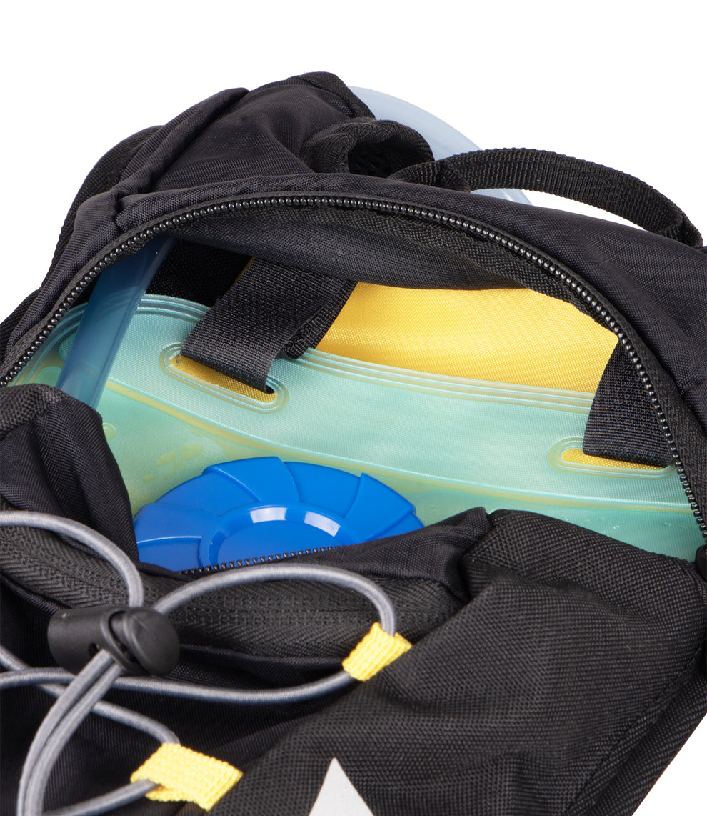 CRAMSTER OASIS HYDRATION BACKPACK - AH Helmets