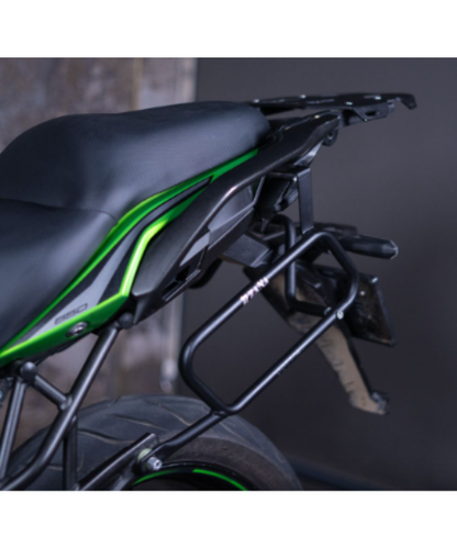 ZANA Saddle Stay Black For Versys 650 Black